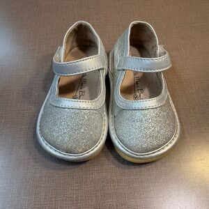 Little Mae’s Boutique Sparkling Silver Kids Dress Shoes